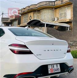 جنسس G70